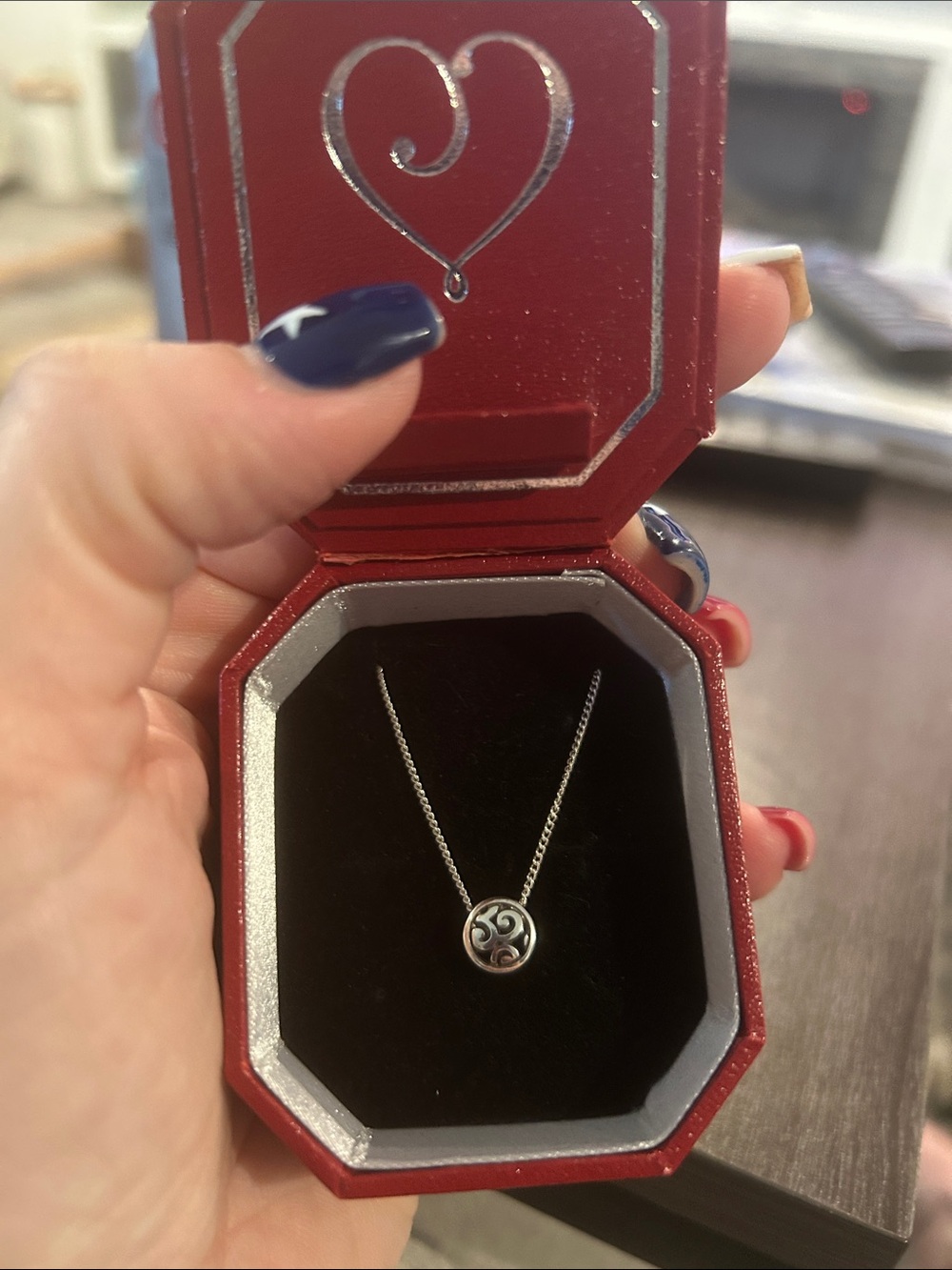 Authentic Brighton 17” silver necklace